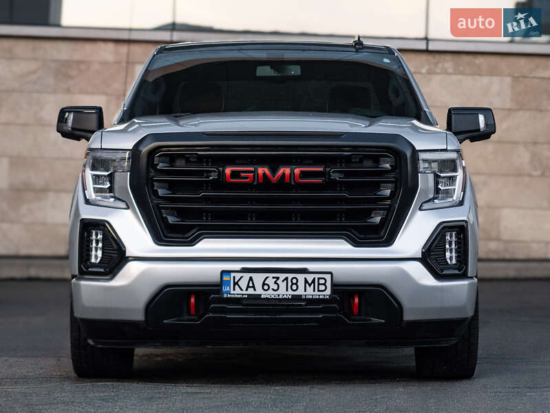 Пікап GMC Sierra 2021 в Києві