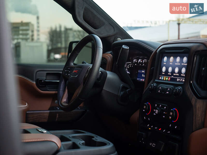 Пікап GMC Sierra 2021 в Києві