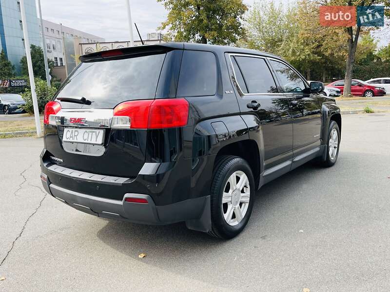 Внедорожник / Кроссовер GMC Terrain 2015 в Киеве