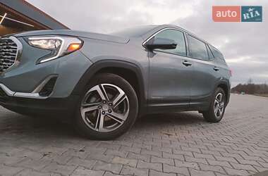 Внедорожник / Кроссовер GMC Terrain 2018 в 