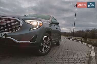 Внедорожник / Кроссовер GMC Terrain 2018 в 