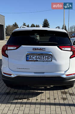 Внедорожник / Кроссовер GMC Terrain 2022 в 