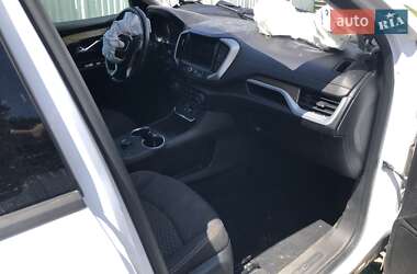 Внедорожник / Кроссовер GMC Terrain 2018 в 