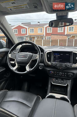 Позашляховик / Кросовер GMC Terrain 2018 в 