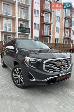 Позашляховик / Кросовер GMC Terrain 2018 в 