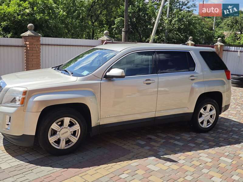Внедорожник / Кроссовер GMC Terrain 2014 в Киеве