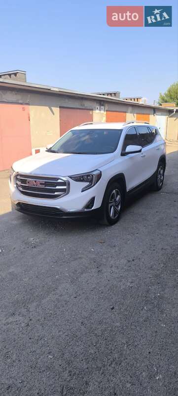 Внедорожник / Кроссовер GMC Terrain 2019 в 