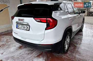 Внедорожник / Кроссовер GMC Terrain 2018 в 