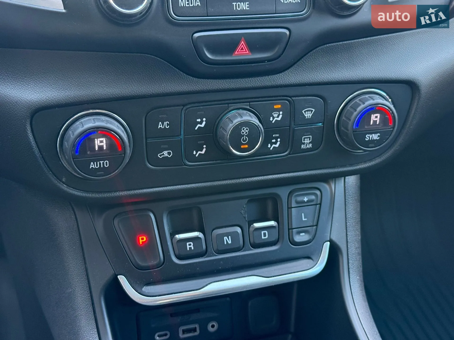2017 GMC Terrain - мініатюра 42