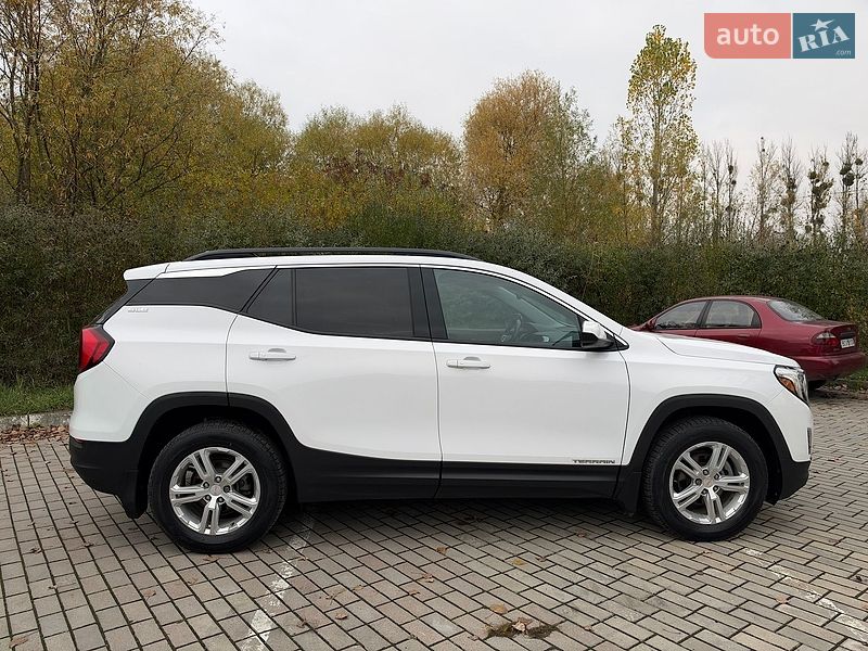 Позашляховик / Кросовер GMC Terrain 2018 в Львові
