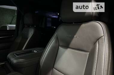 Внедорожник / Кроссовер GMC Yukon 2021 в 