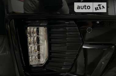 Внедорожник / Кроссовер GMC Yukon 2021 в 