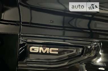 Внедорожник / Кроссовер GMC Yukon 2021 в 