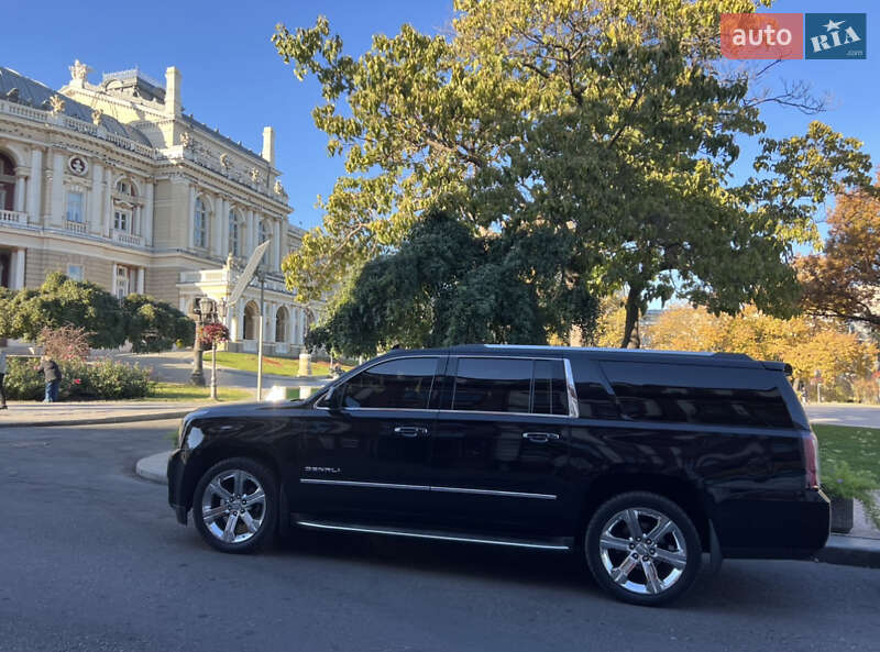 Внедорожник / Кроссовер GMC Yukon 2017 в Одессе