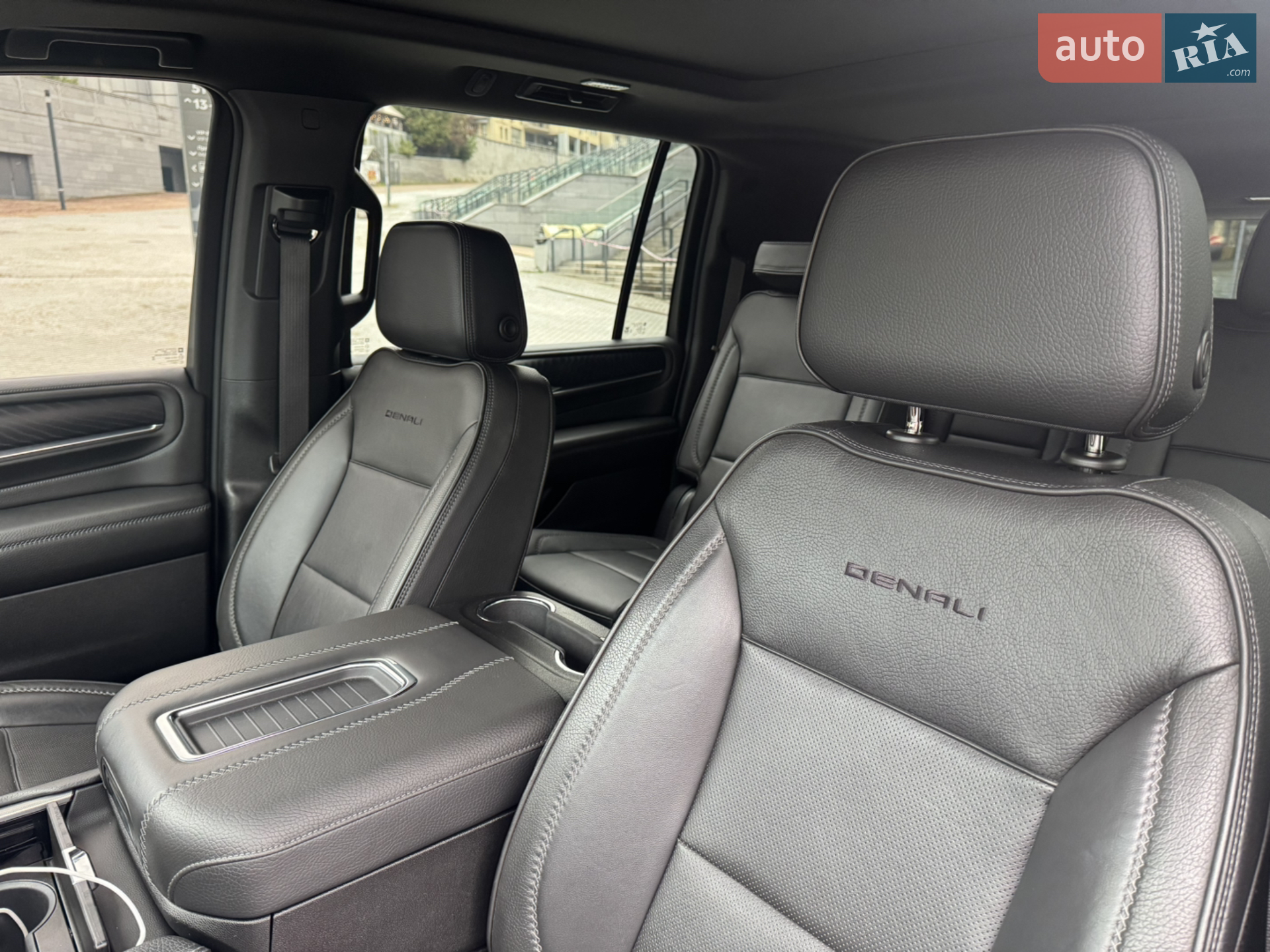 2022 GMC Yukon - мініатюра 17