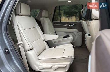 Позашляховик / Кросовер GMC Yukon 2021 в 