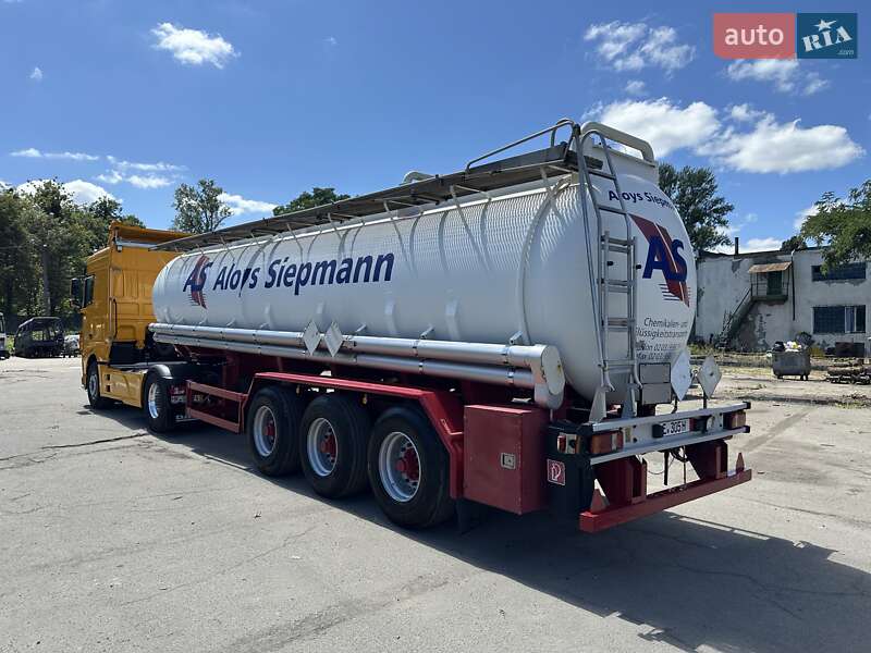 Цистерна напівпричіп GOFA KDV 1994 в Києві