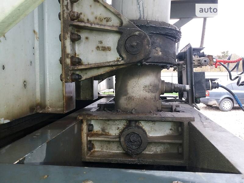 Самосвал полуприцеп GRAS GS 2007 в Радехове