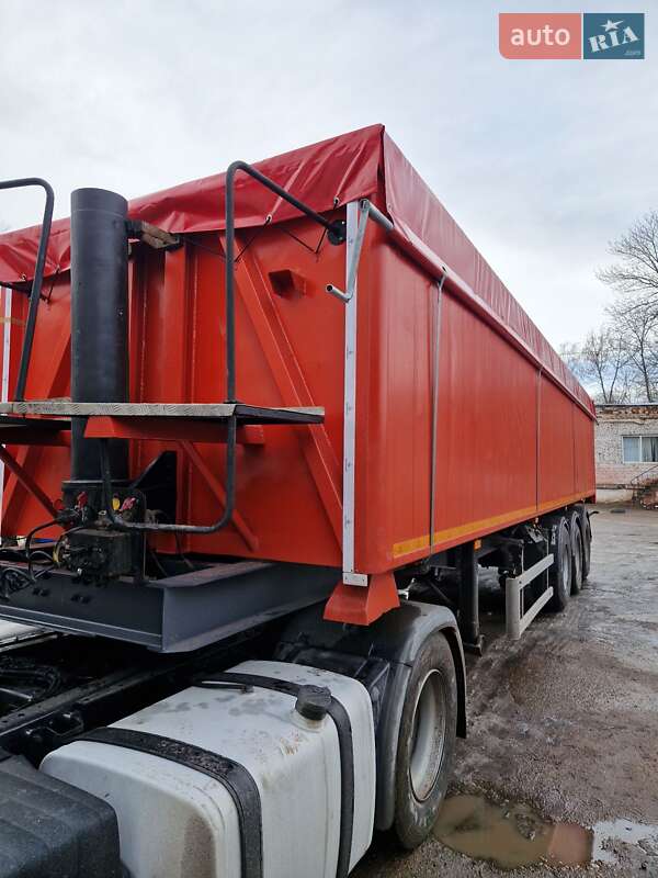 Самосвал полуприцеп GRAS GS 2006 в Тернополе