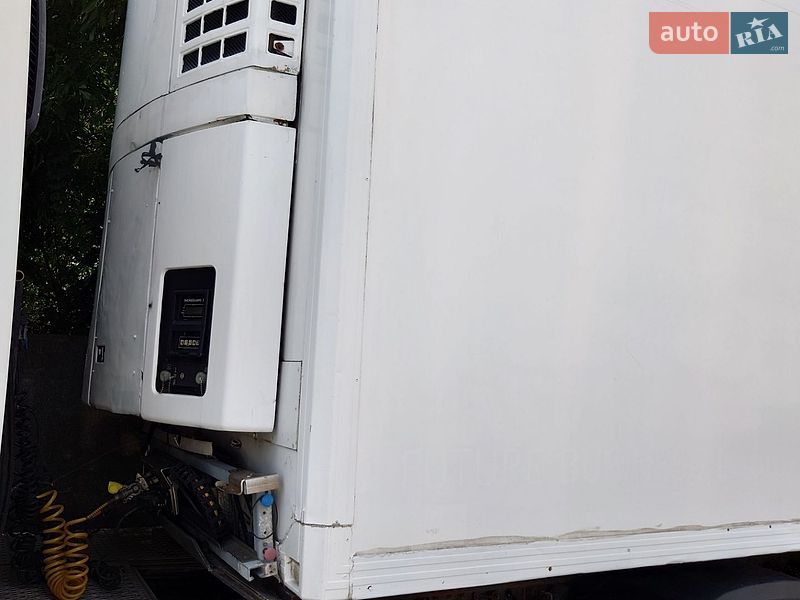 Рефрижератор напівпричіп Gray Adams GA3B 2006 в Чернівцях