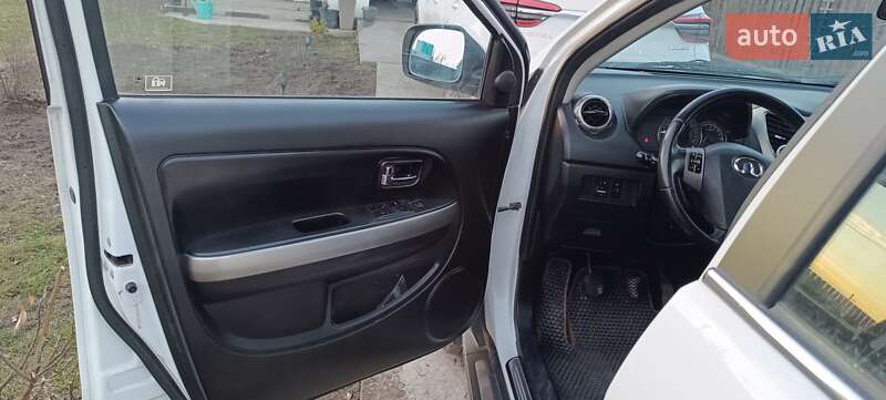 Хэтчбек Great Wall Haval M4 2013 в Киеве