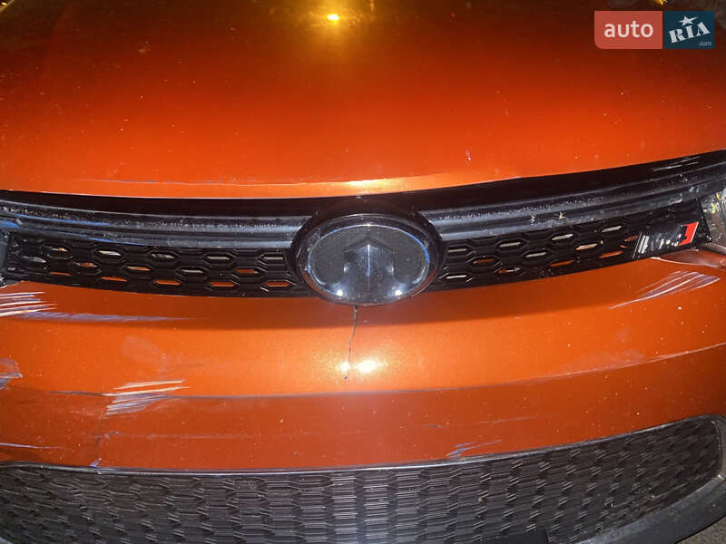 Внедорожник / Кроссовер Great Wall Haval M4 2013 в Краснограде