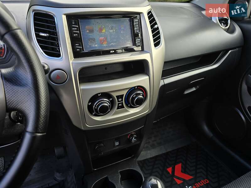 Позашляховик / Кросовер Great Wall Haval M4 2014 в Хмельницькому фото 44 Позашляховик / Кросовер Great Wall Haval M4 2014 в Хмельницькому