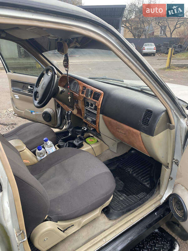 Позашляховик / Кросовер Great Wall Hover 2005 в Львові фото Позашляховик / Кросовер Great Wall Hover 2005 в Львові