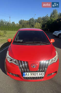 Хетчбек Great Wall Voleex C10 2013 в 