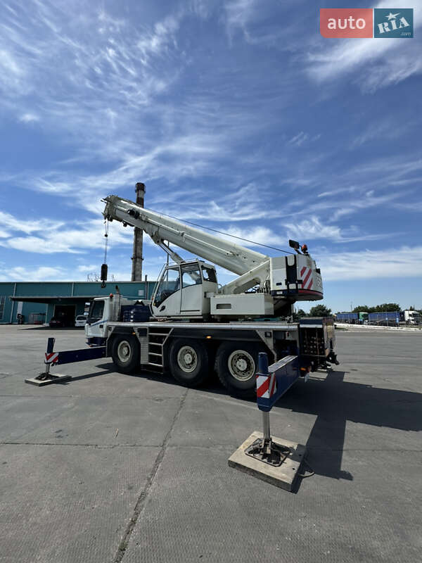 Автокран Grove GMK 2009 в Черноморске