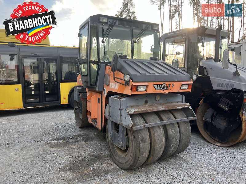 Дорожный каток Hamm DV 6 2004 в Киеве