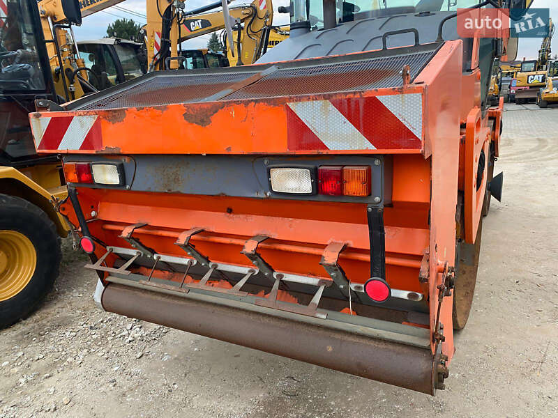 Дорожній каток Hamm DV 90VO 2006 в Львові
