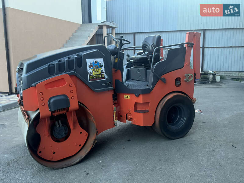 Дорожный каток Hamm HD 13 2012 в Киеве