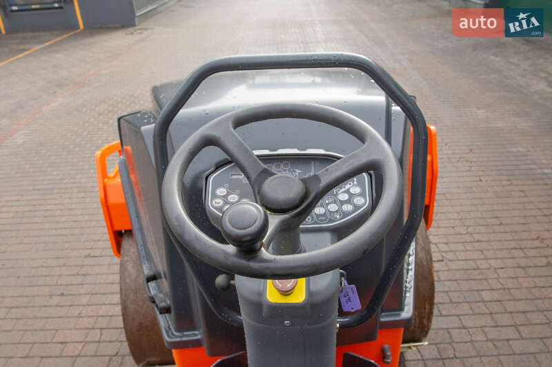 Дорожный каток Hamm HD 14 VV 2013 в Житомире