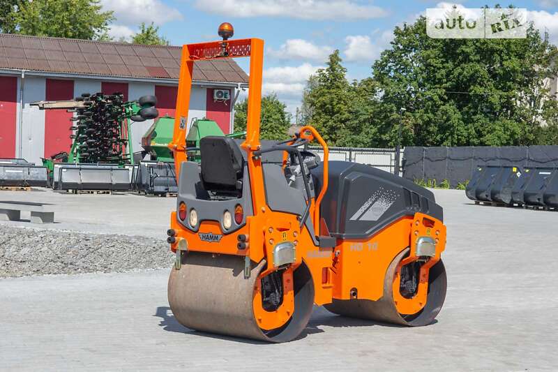 Дорожній каток Hamm HD 2010 в Житомирі