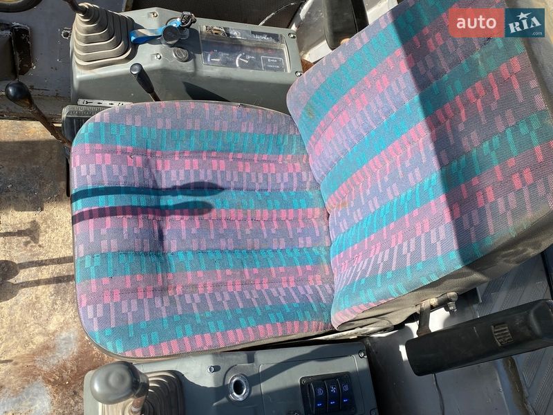 Миниэкскаватор Hanix H36C 1996 в Ровно