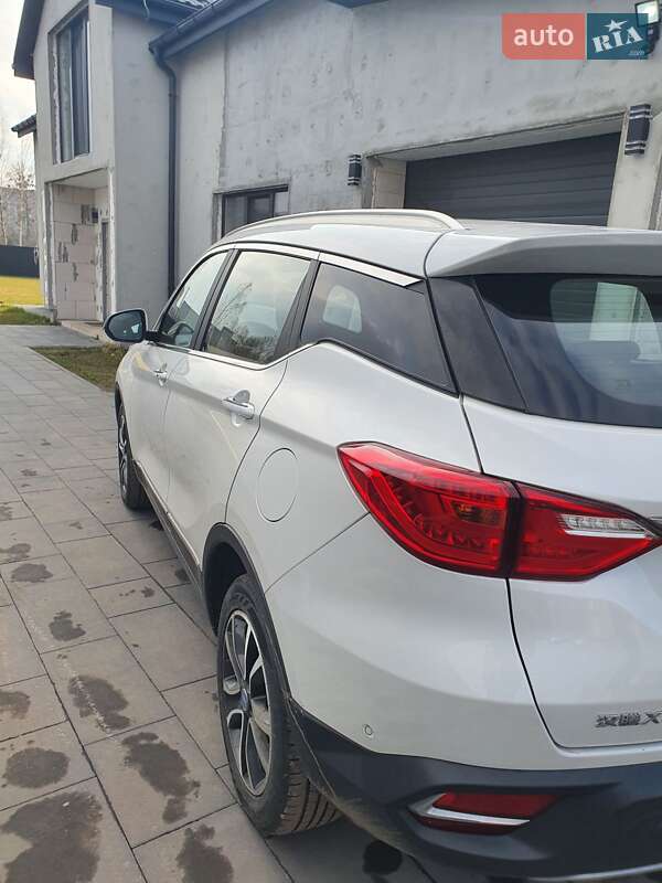 Позашляховик / Кросовер Hanteng X5 2018 в Вараші фото 23 Позашляховик / Кросовер Hanteng X5 2018 в Вараші