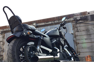 Мотоцикл Чоппер Harley-Davidson 883 Iron 2013 в 