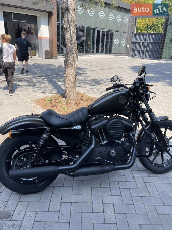 Боббер Harley-Davidson 883 Iron 2020 в Чернівцях