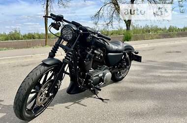 Мотоцикл Круізер Harley-Davidson 883 Iron 2021 в Кривому Розі