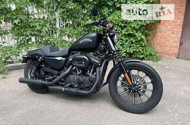 Мотоцикл Чоппер Harley-Davidson 883 Iron 2014 в Харкові