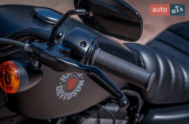 Мотоцикл Круізер Harley-Davidson 883 Iron 2019 в 