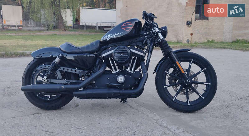 Боббер Harley-Davidson 883 Iron 2017 в Києві