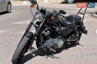 Мотоцикл Классик Harley-Davidson 883 Iron 2014 в 