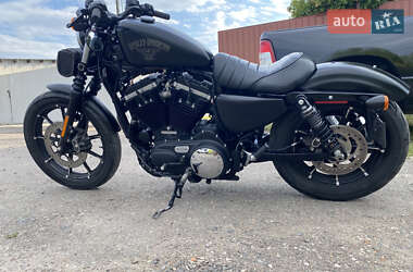 Мотоцикл Круизер Harley-Davidson 883 Iron 2016 в 