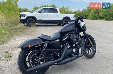 Мотоцикл Круизер Harley-Davidson 883 Iron 2016 в 