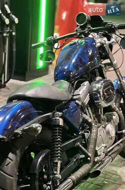 Мотоцикл Круизер Harley-Davidson 883 Iron 2001 в 