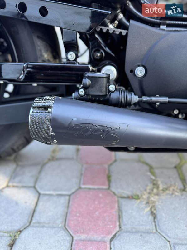 Боббер Harley-Davidson 883 Iron 2017 в Луцьку