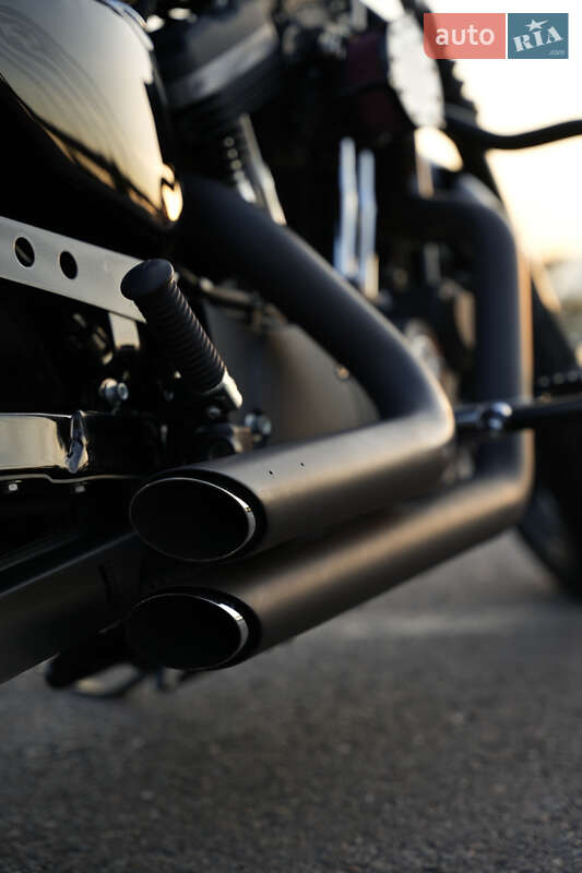 Боббер Harley-Davidson 883 Iron 2019 в Києві