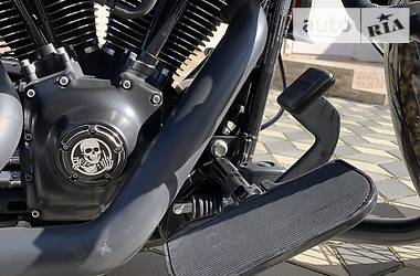 Мотоцикл Чоппер Harley-Davidson Breakout 2015 в Одессе